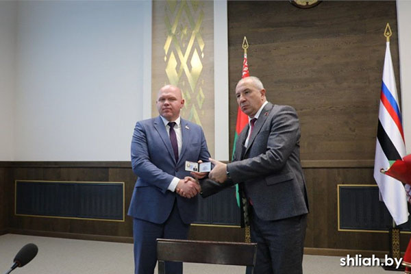 Юрий Караев представил активу Сморгонского района нового руководителя!